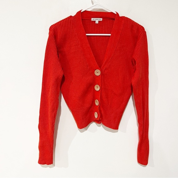 The Odder Side Ribbed Cotton Linen Blend Wood Button V-Neck Cardigan Small - Picture 1 of 6